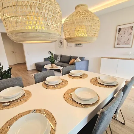 Appartement 3 Zi, Balkon, Ruhig, 73m²: Ein Hauch Von Luxus