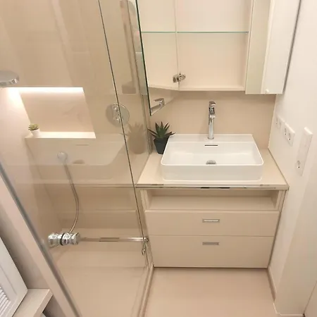 Apartmán 3 Zi, Balkon, Ruhig, 73m²: Ein Hauch Von Luxus Ulm