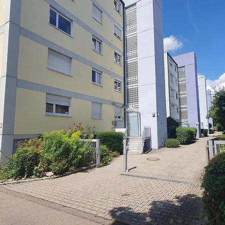 Appartamento 3 Zi, Balkon, Ruhig, 73m²: Ein Hauch Von Luxus