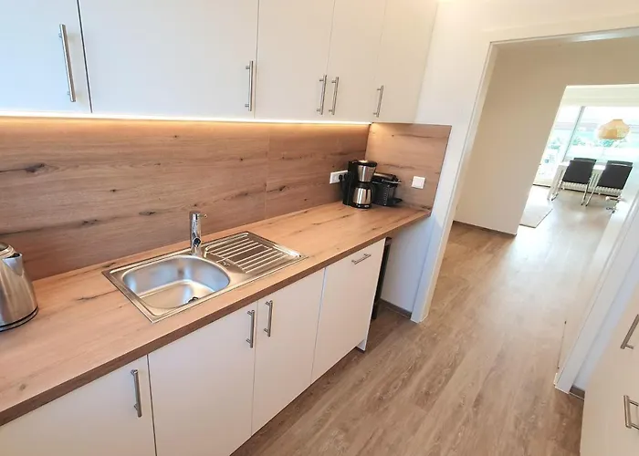 3 Zi, Balkon, Ruhig, 73m²: Ein Hauch Von Luxus Lägenhet Ulm